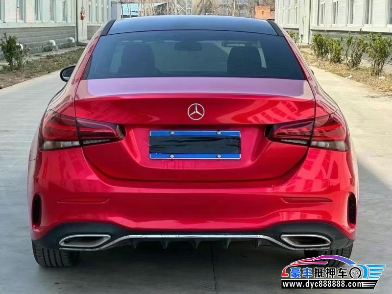 21年奔驰CLA轿车抵押车出售