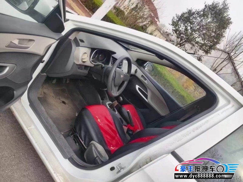 16年雪佛兰赛欧轿车抵押车出售