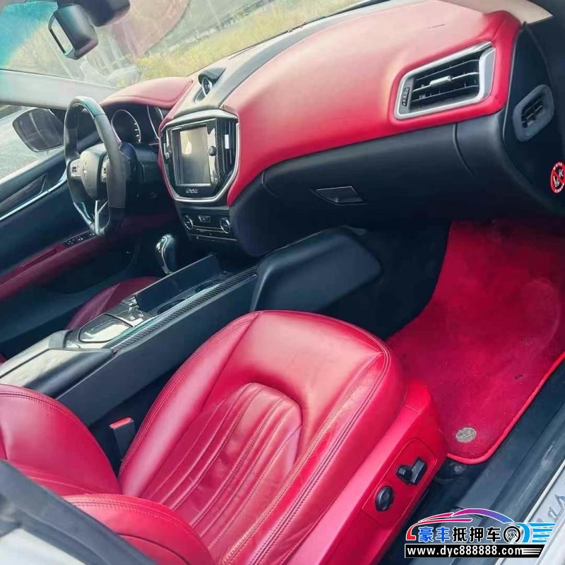 15年玛莎拉蒂Ghibli轿车抵押车出售