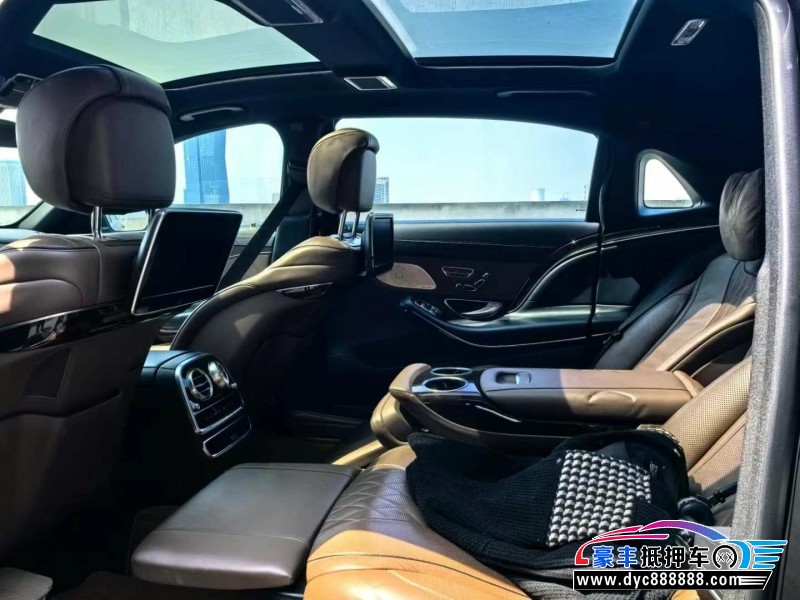 17年奔驰S轿车抵押车出售