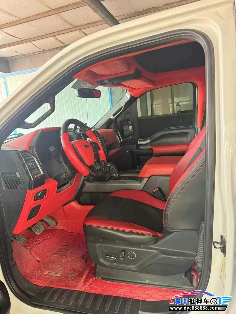 16年福特猛禽轿车抵押车出售