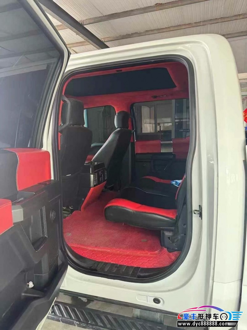 16年福特猛禽轿车抵押车出售