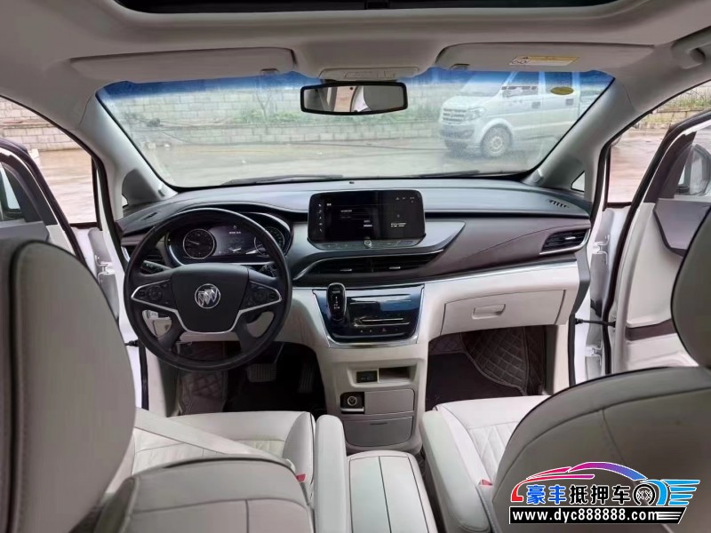 23年别克GL8轿车抵押车出售