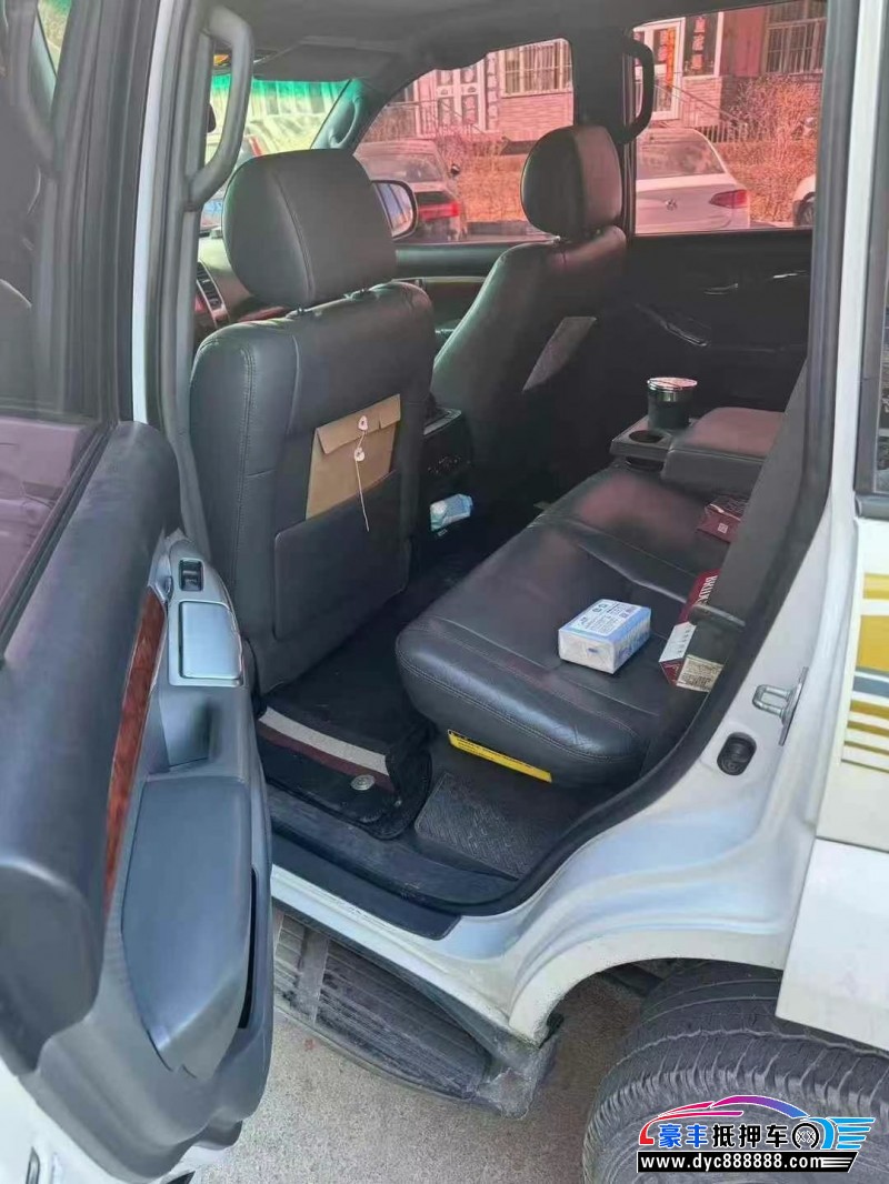 09年丰田普拉多（霸道）轿车抵押车出售