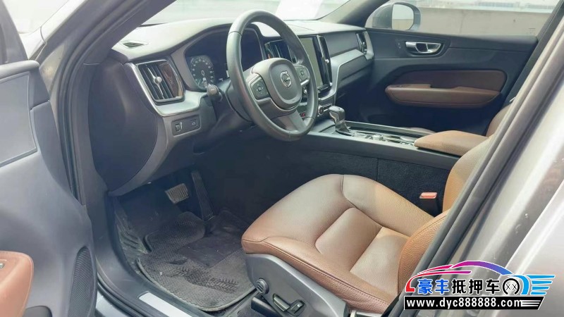 20年沃尔沃XC60轿车抵押车出售