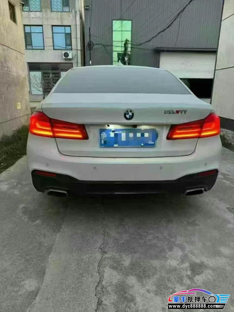 19年宝马5系轿车抵押车出售