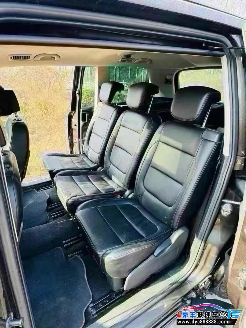 15年大众夏朗轿车抵押车出售