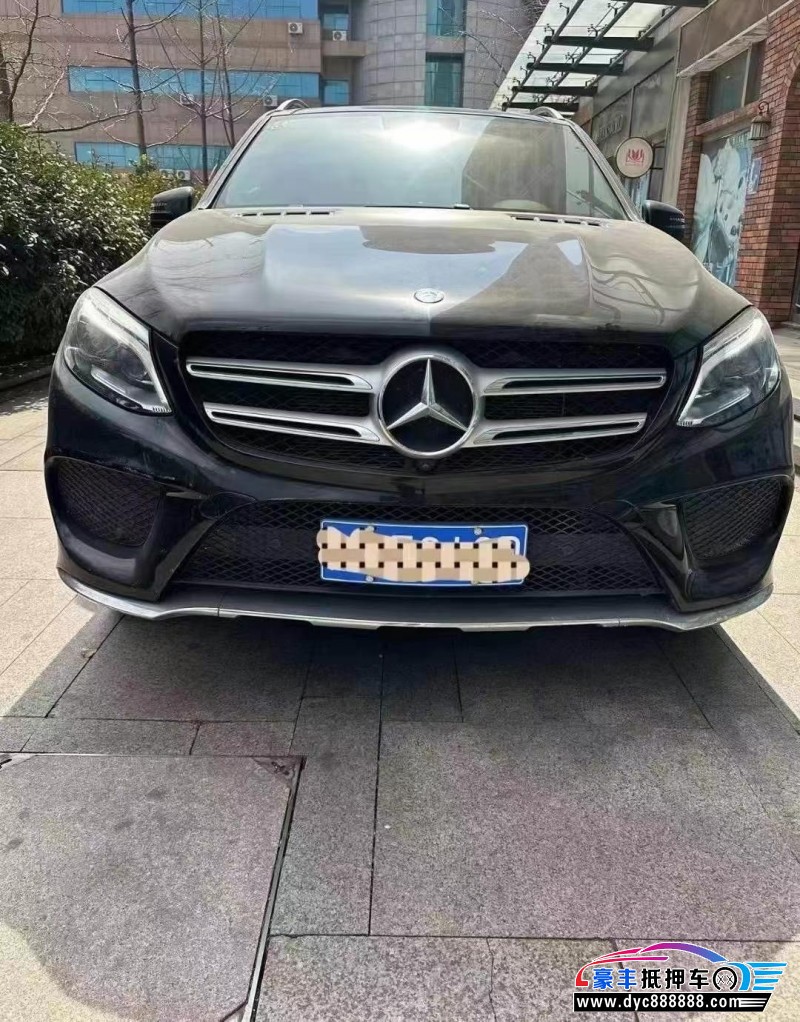 18年奔驰GLE轿车抵押车出售