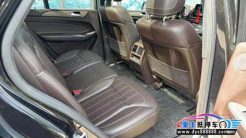 18年奔驰GLE轿车抵押车出售