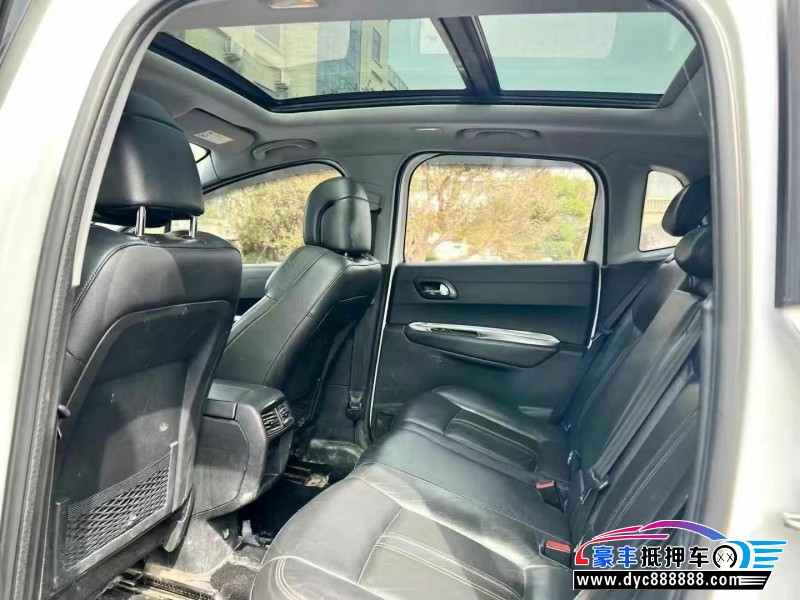 15年标致3008轿车抵押车出售