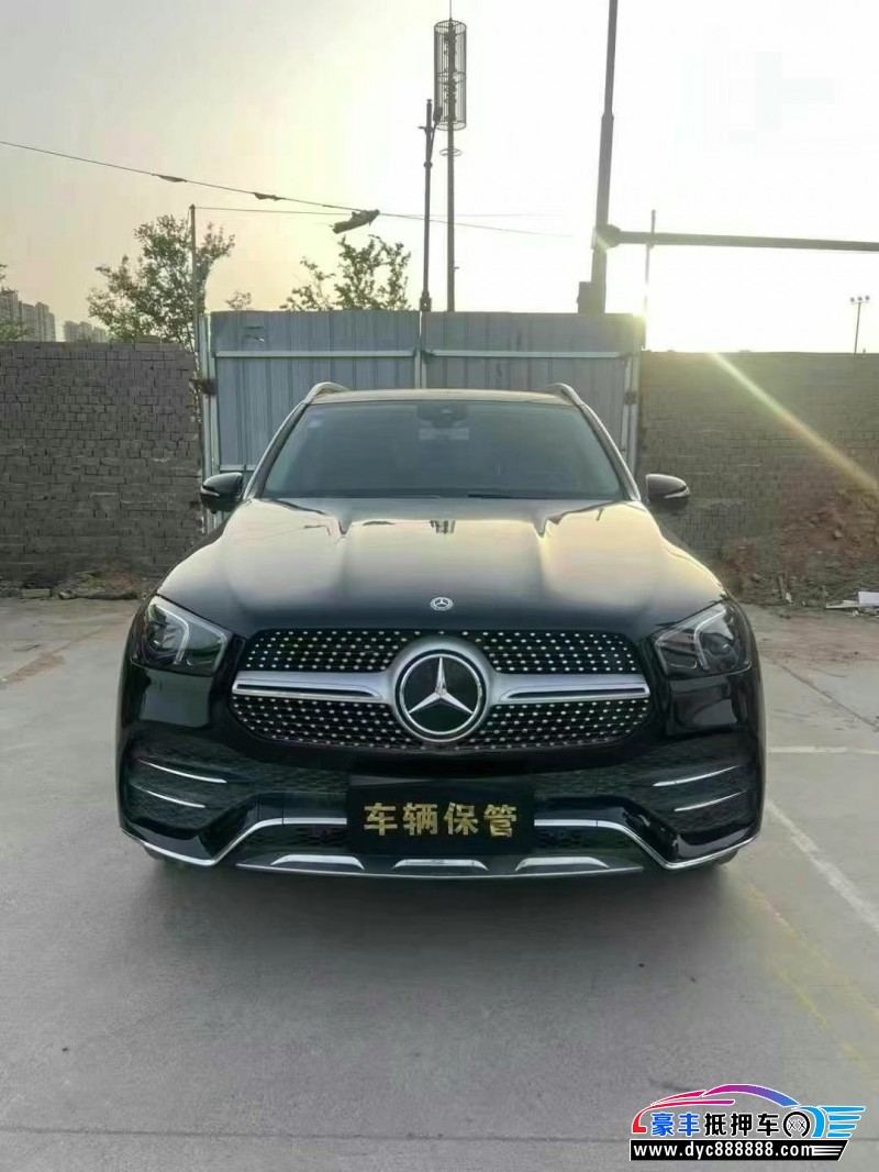 19年奔驰GLE轿车抵押车出售