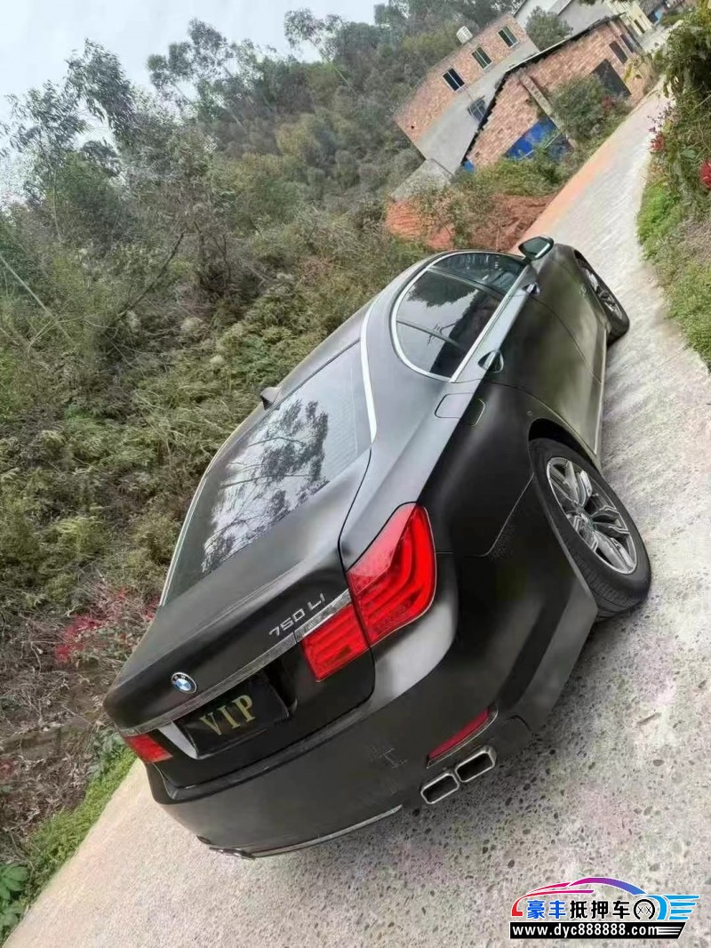 12年宝马7系轿车抵押车出售