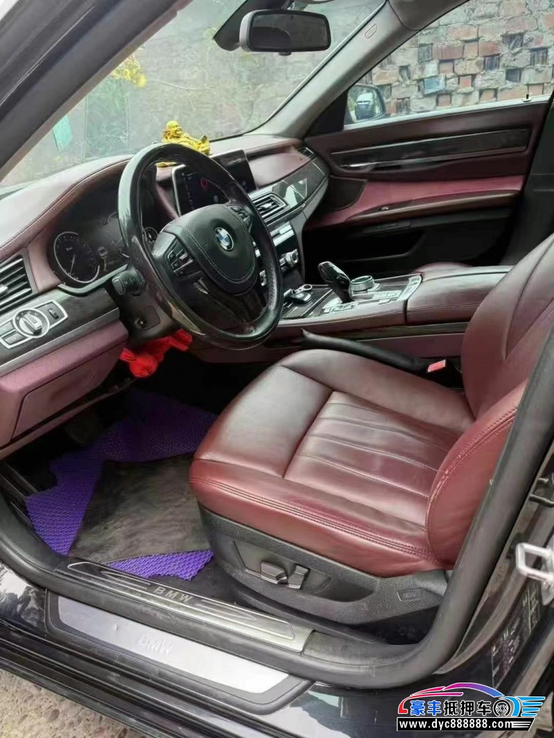 12年宝马7系轿车抵押车出售