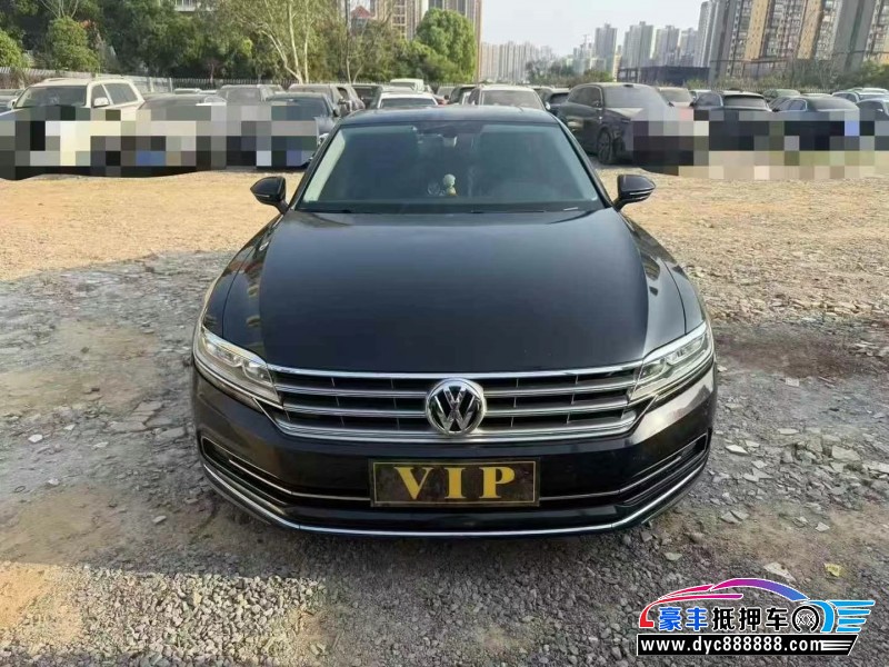 18年大众辉昂轿车抵押车出售