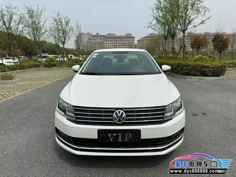 18年大众朗逸轿车抵押车出售