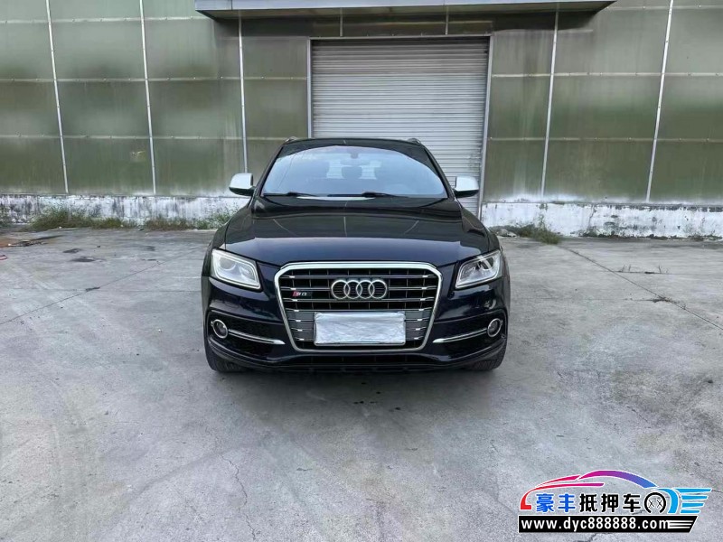 14年奥迪SQ5轿车抵押车出售