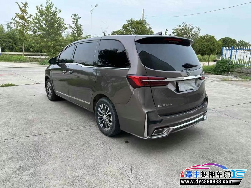 21年别克GL8轿车抵押车出售