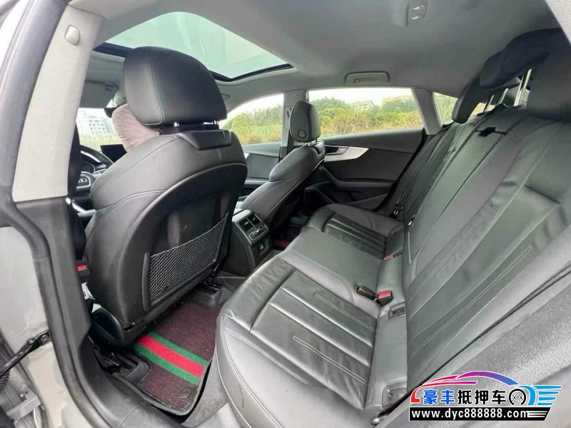 21年奥迪A5轿车抵押车出售