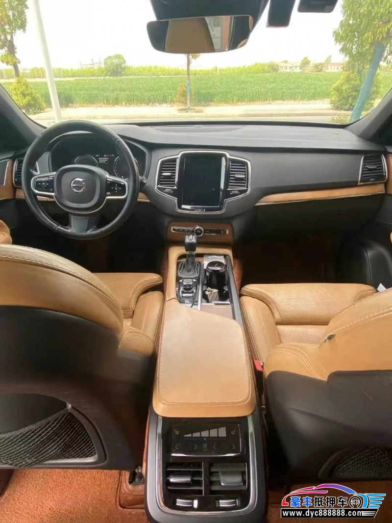 17年沃尔沃XC90轿车抵押车出售