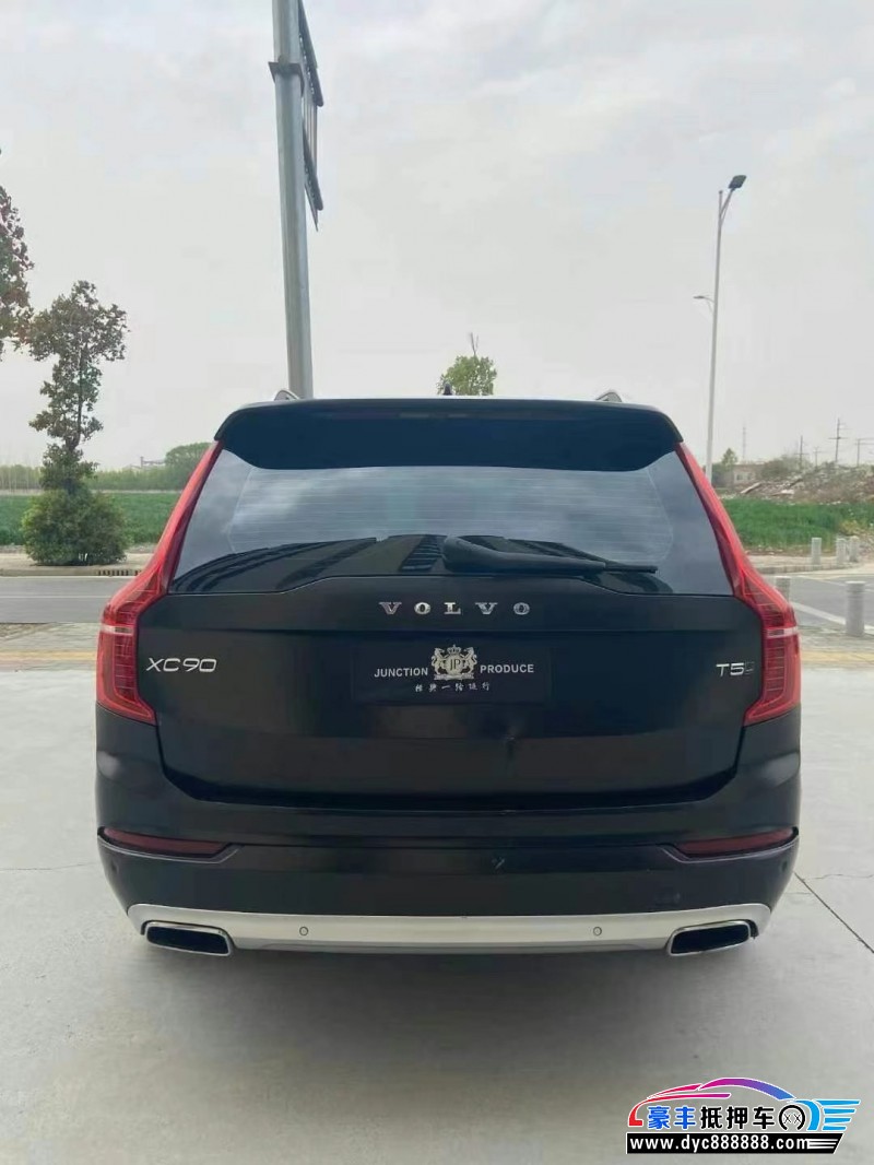 17年沃尔沃XC90轿车抵押车出售