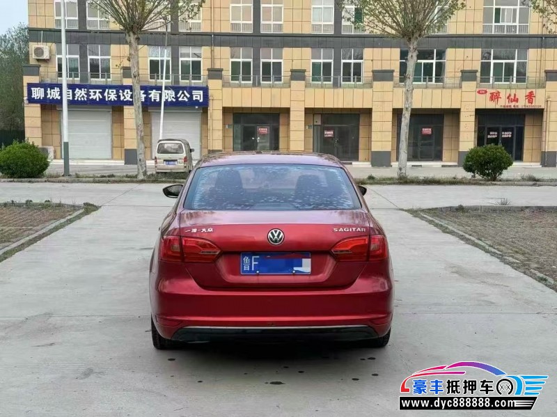 13年大众速腾轿车抵押车出售