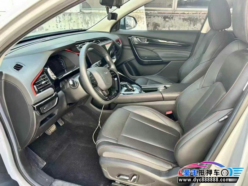 22年东风风神AX7轿车抵押车出售