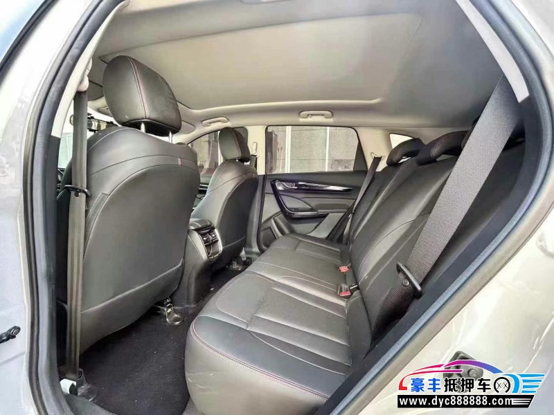 22年东风风神AX7轿车抵押车出售