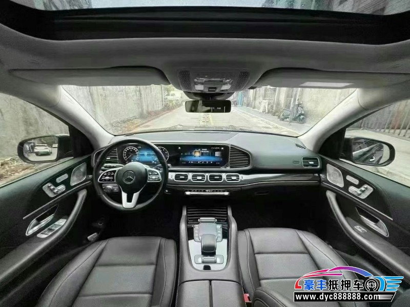 22年奔驰GLS轿车抵押车出售