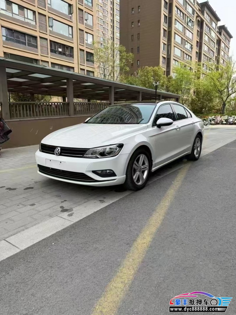 18年大众凌渡轿车抵押车出售