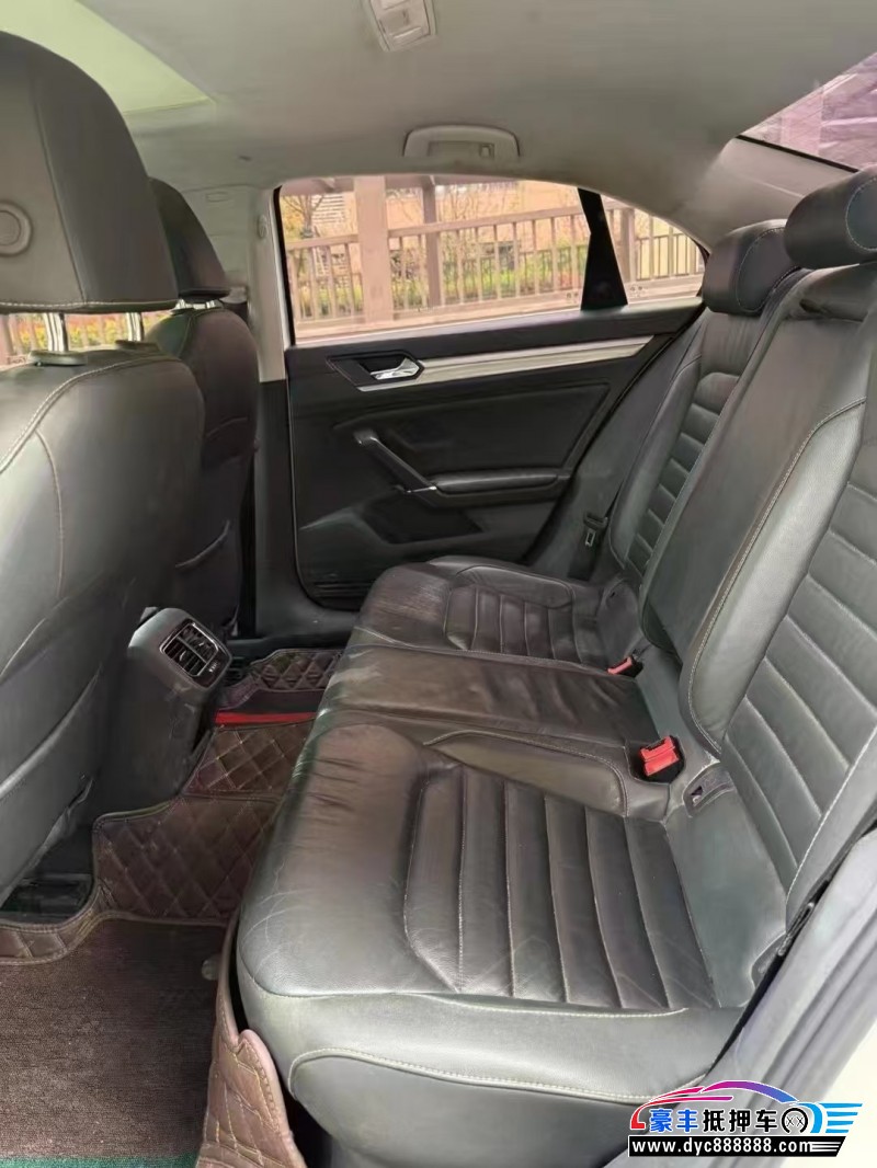 18年大众凌渡轿车抵押车出售