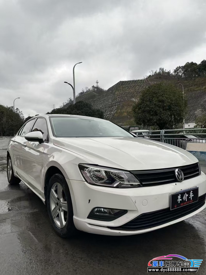 18年大众凌渡轿车抵押车出售