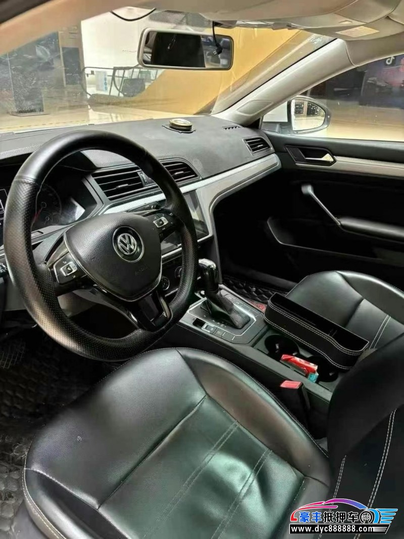 19年大众凌渡轿车抵押车出售