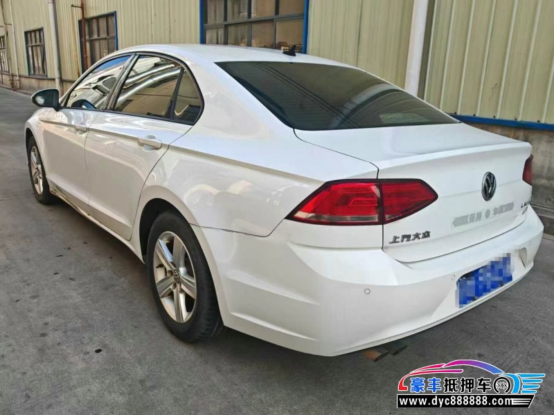 18年大众凌渡轿车抵押车出售