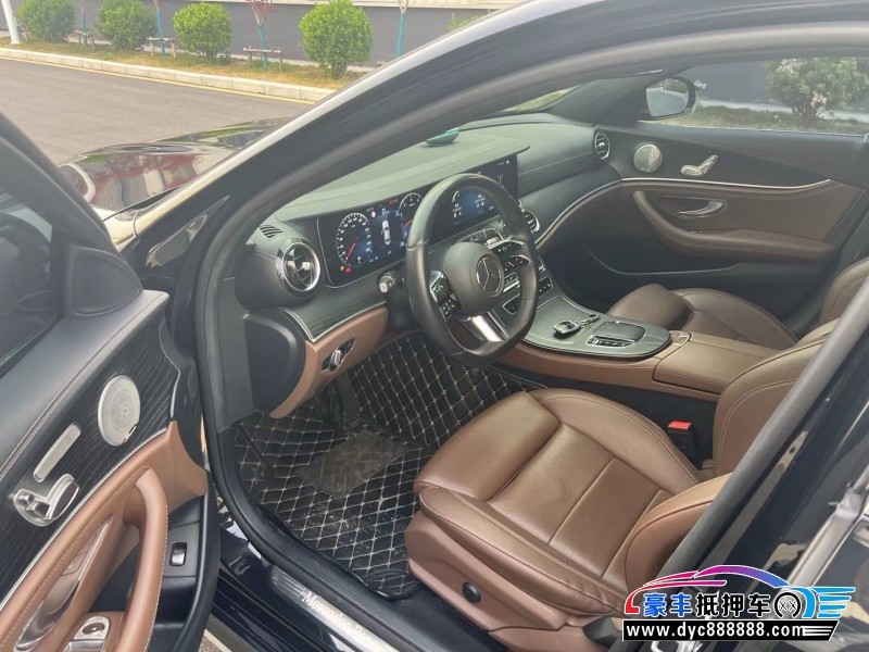 21年奔驰E轿车抵押车出售