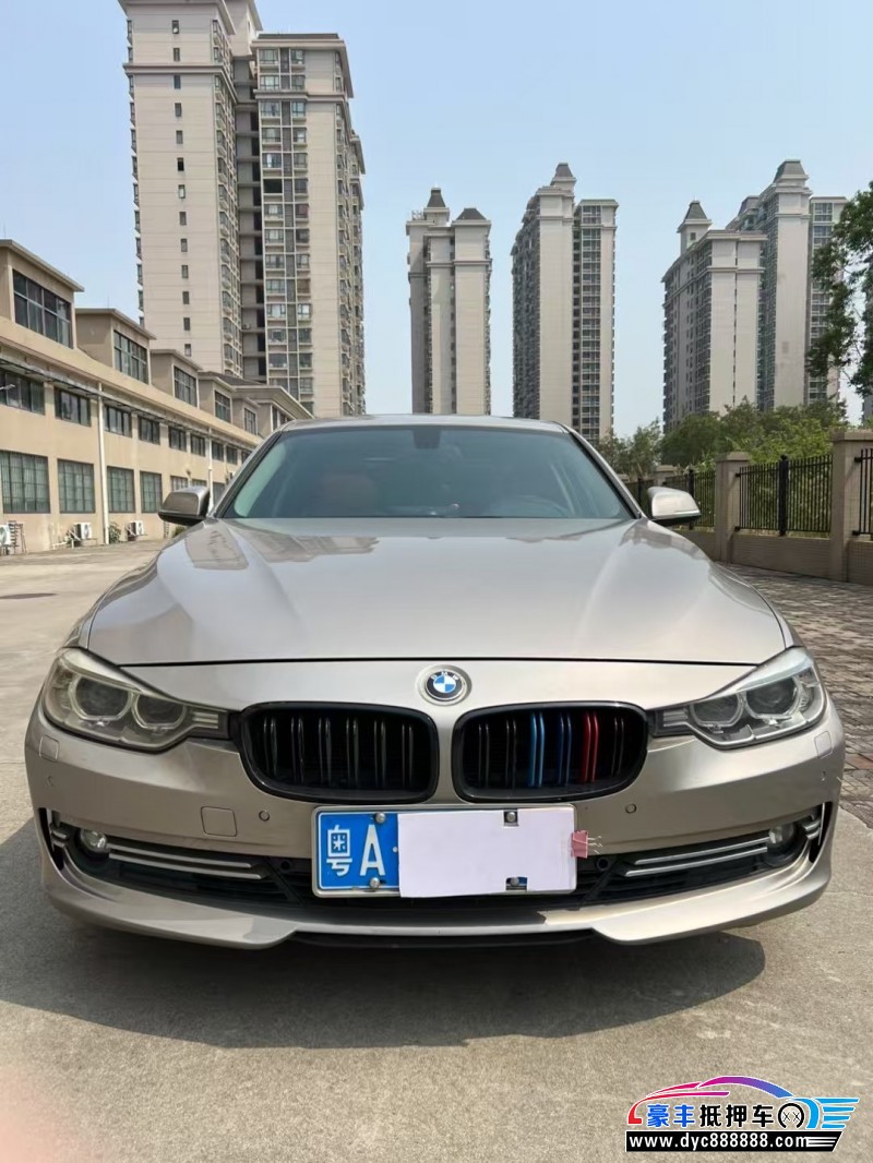 12年宝马3系轿车抵押车出售