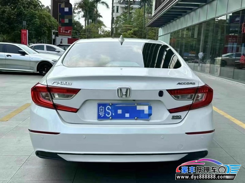 19年本田雅阁轿车抵押车出售