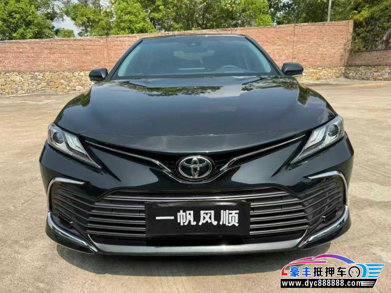 22年丰田凯美瑞轿车抵押车出售