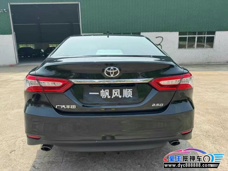 22年丰田凯美瑞轿车抵押车出售