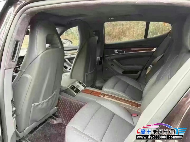 11年保时捷帕纳梅拉轿车抵押车出售