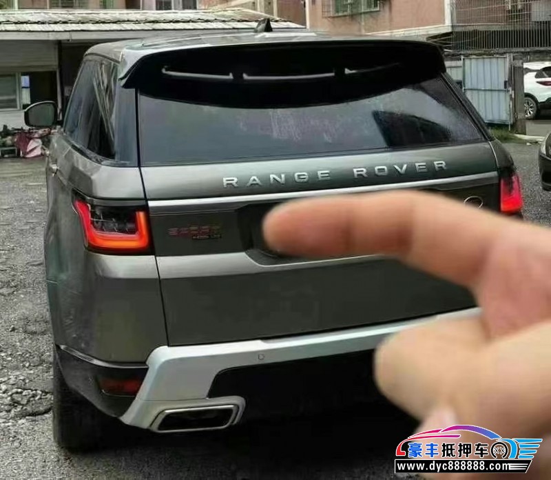 19年路虎揽胜运动轿车抵押车出售