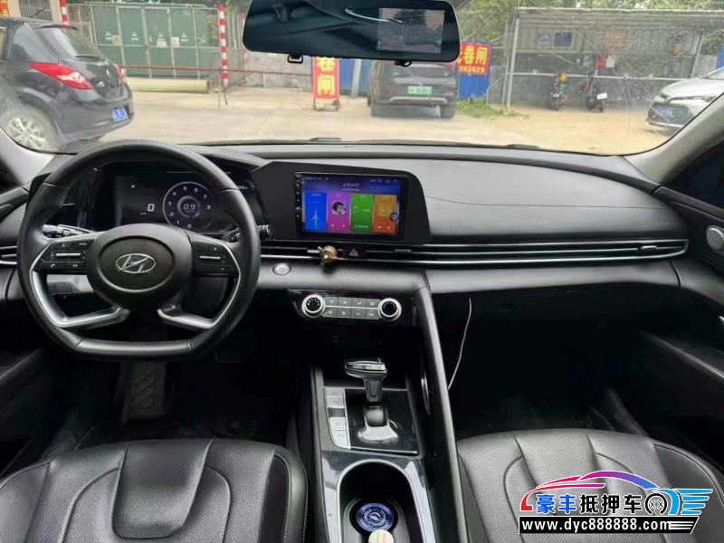 22年现代伊兰特轿车抵押车出售
