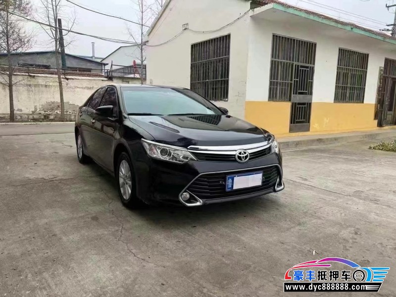 17年丰田凯美瑞轿车抵押车出售