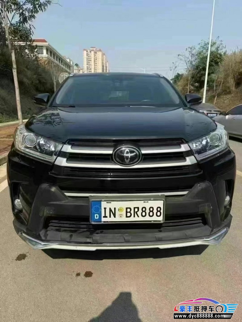 20年丰田汉兰达轿车抵押车出售