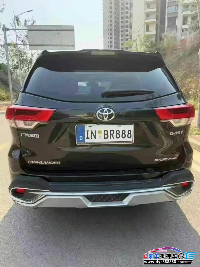 20年丰田汉兰达轿车抵押车出售