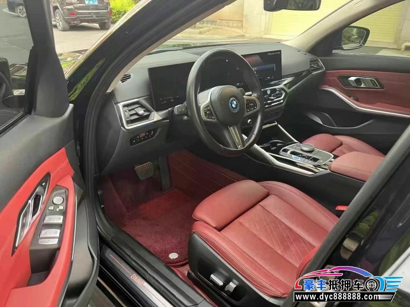 23年宝马i3轿车抵押车出售