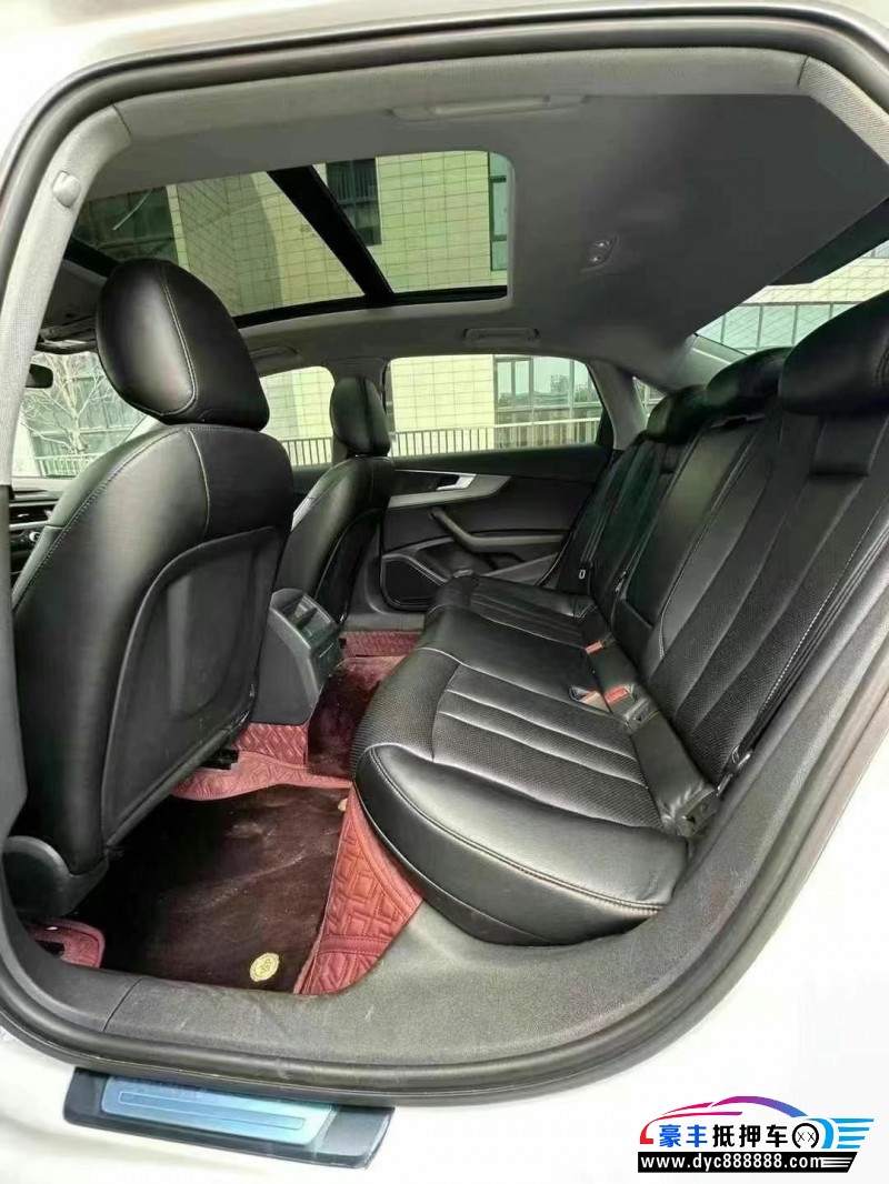 20年奥迪A4L轿车抵押车出售