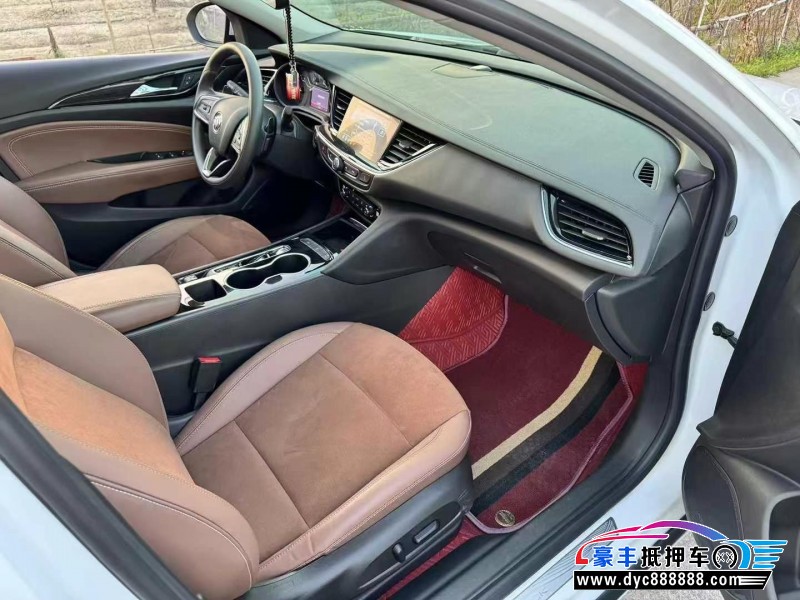 22年别克君威轿车抵押车出售