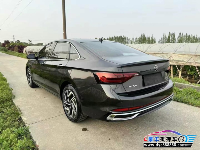 23年大众速腾轿车抵押车出售