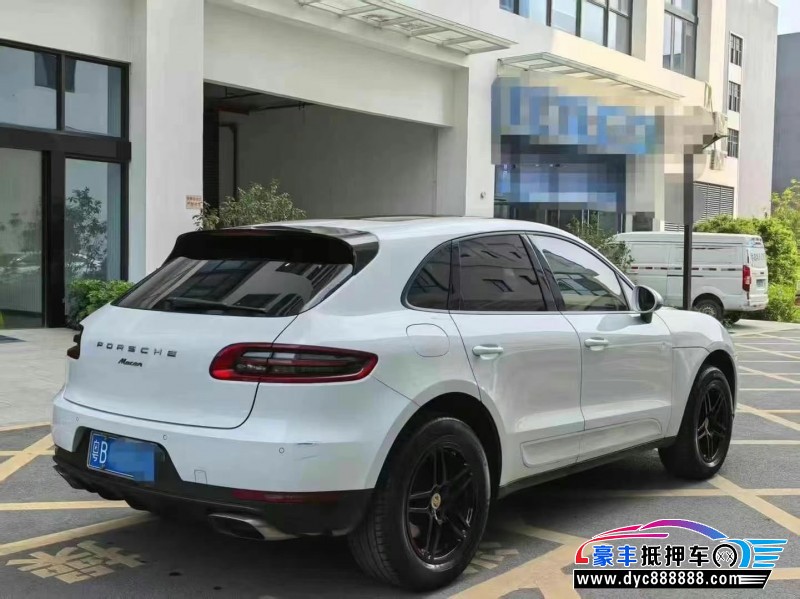 16年保时捷Macan迈凯轿车抵押车出售
