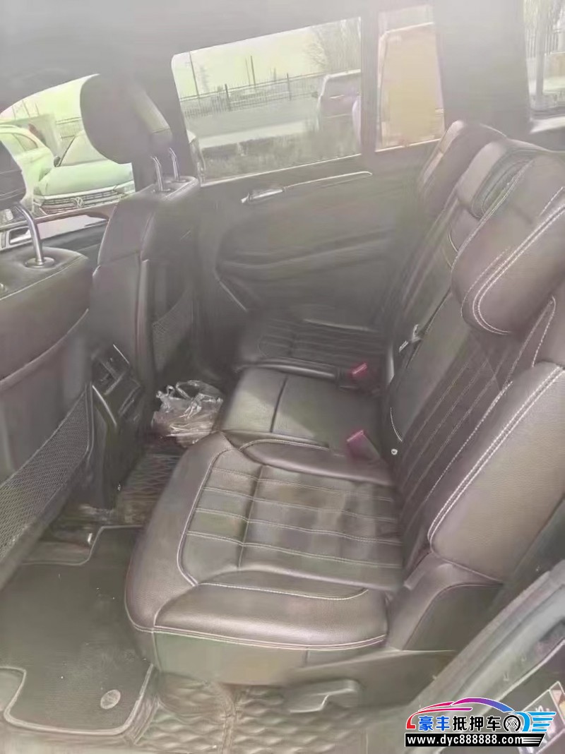 18年奔驰GLSSUV抵押车出售